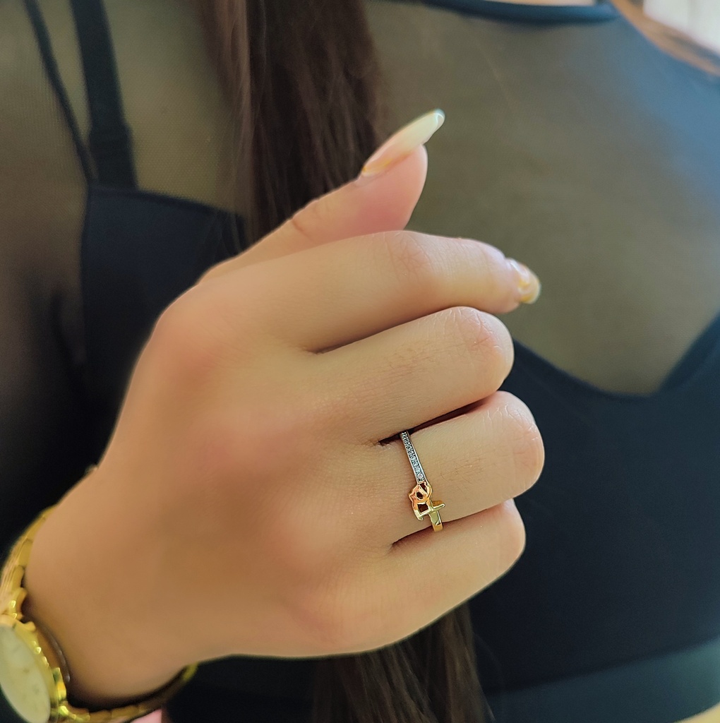 Anillo Fe Oro 18 kilates