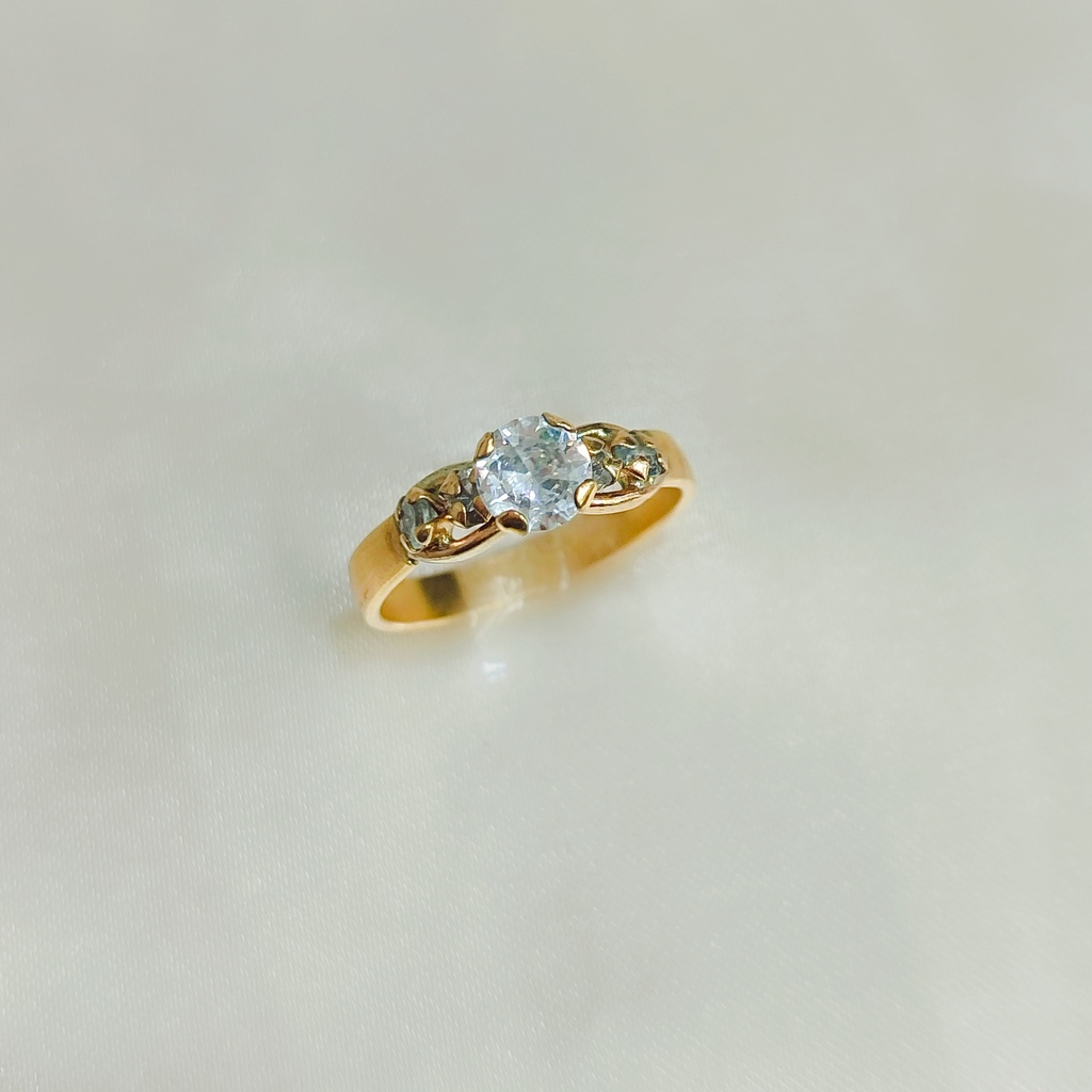 Anillo Solitario Oro Laminado 18 kilates 