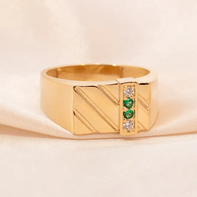 Anillo Sello Cuadrado  Oro 18k 